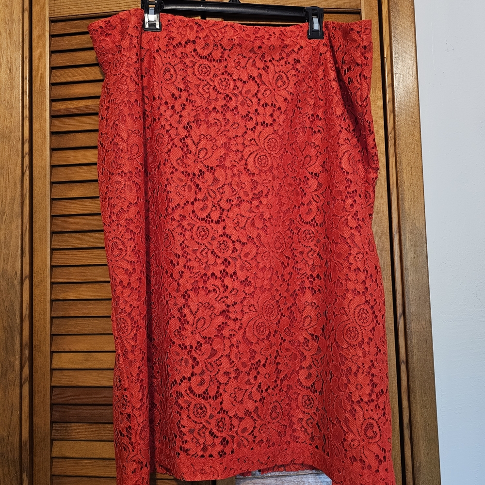 Halogen Red Lace Pencil Skirt